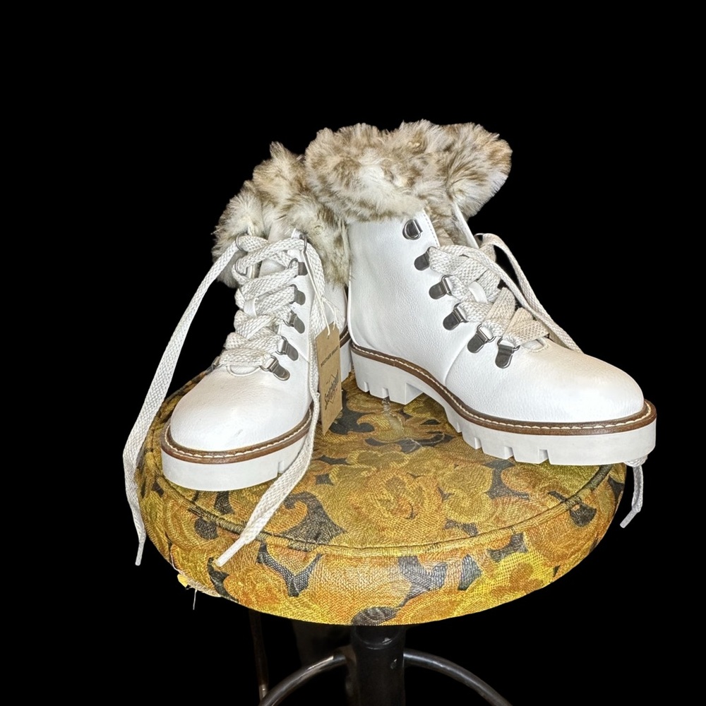 Women's White Winter Fur Boots